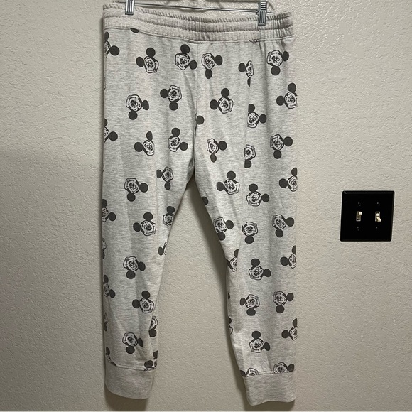 Disney Parks Women’s Heather Grey Mickey Mouse Print w drawstring Joggers XL - Picture 4 of 4